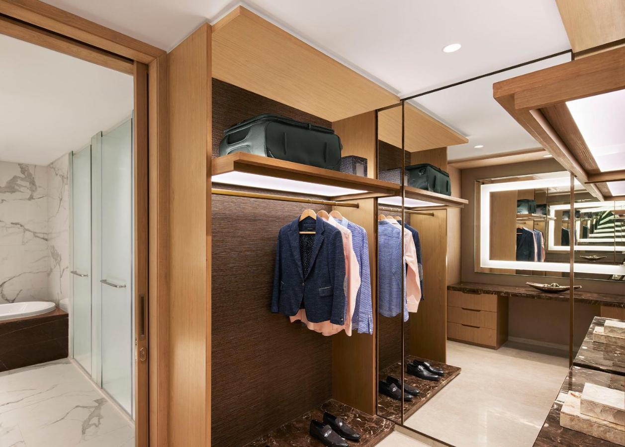 Готель Taj Wellington Mews Ченнаї Екстер'єр фото